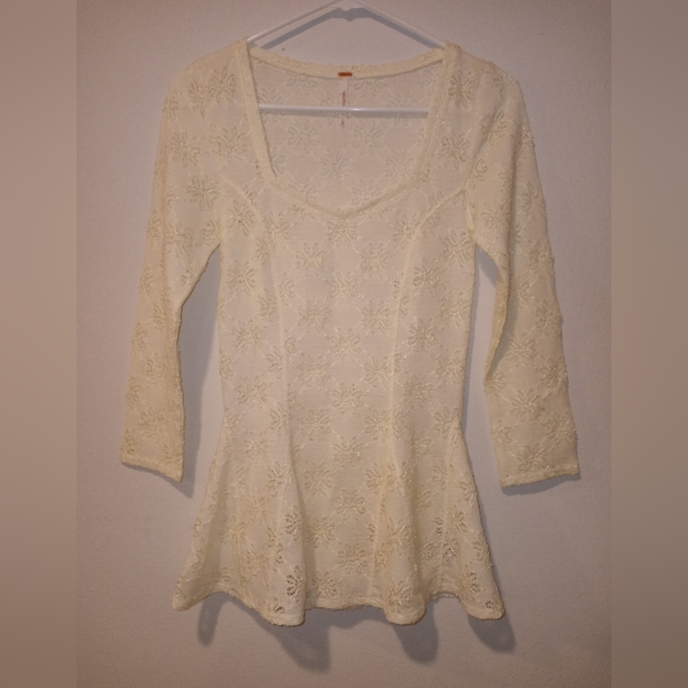 Free People Long Sleeve Lace Peplum Top SIZE:  Small